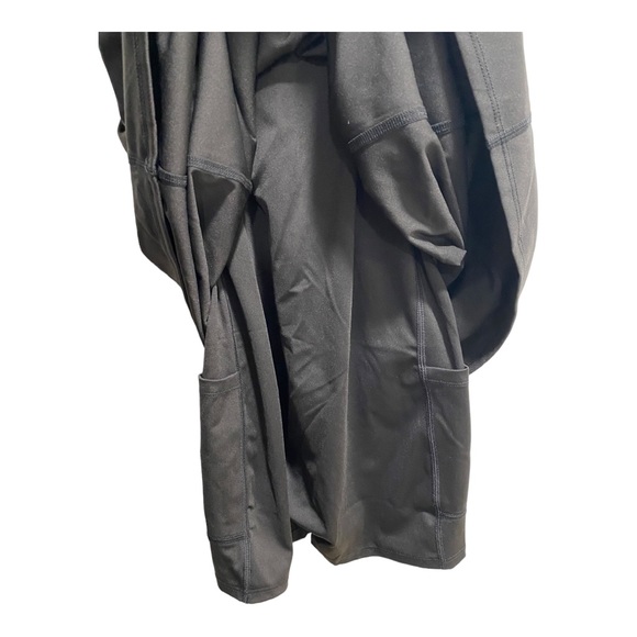 Women’s Black Tennis Dress size Medium EUC - Picture 4 of 5